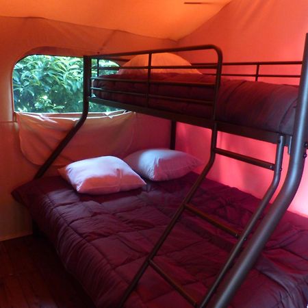 Camping Le Clos De La Lere Cayriech Buitenkant foto