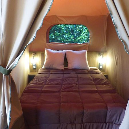 Camping Le Clos De La Lere Cayriech Buitenkant foto