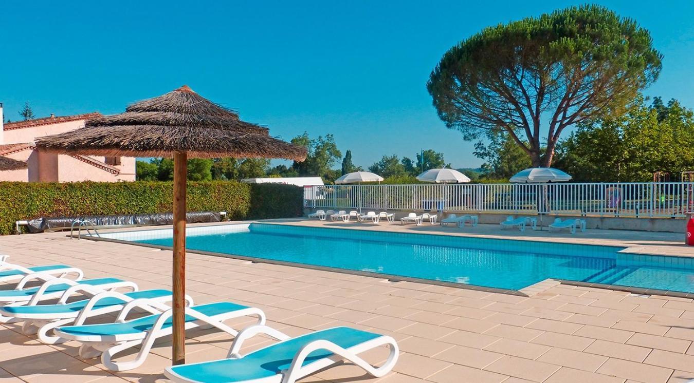 Camping Le Clos De La Lere Cayriech Buitenkant foto
